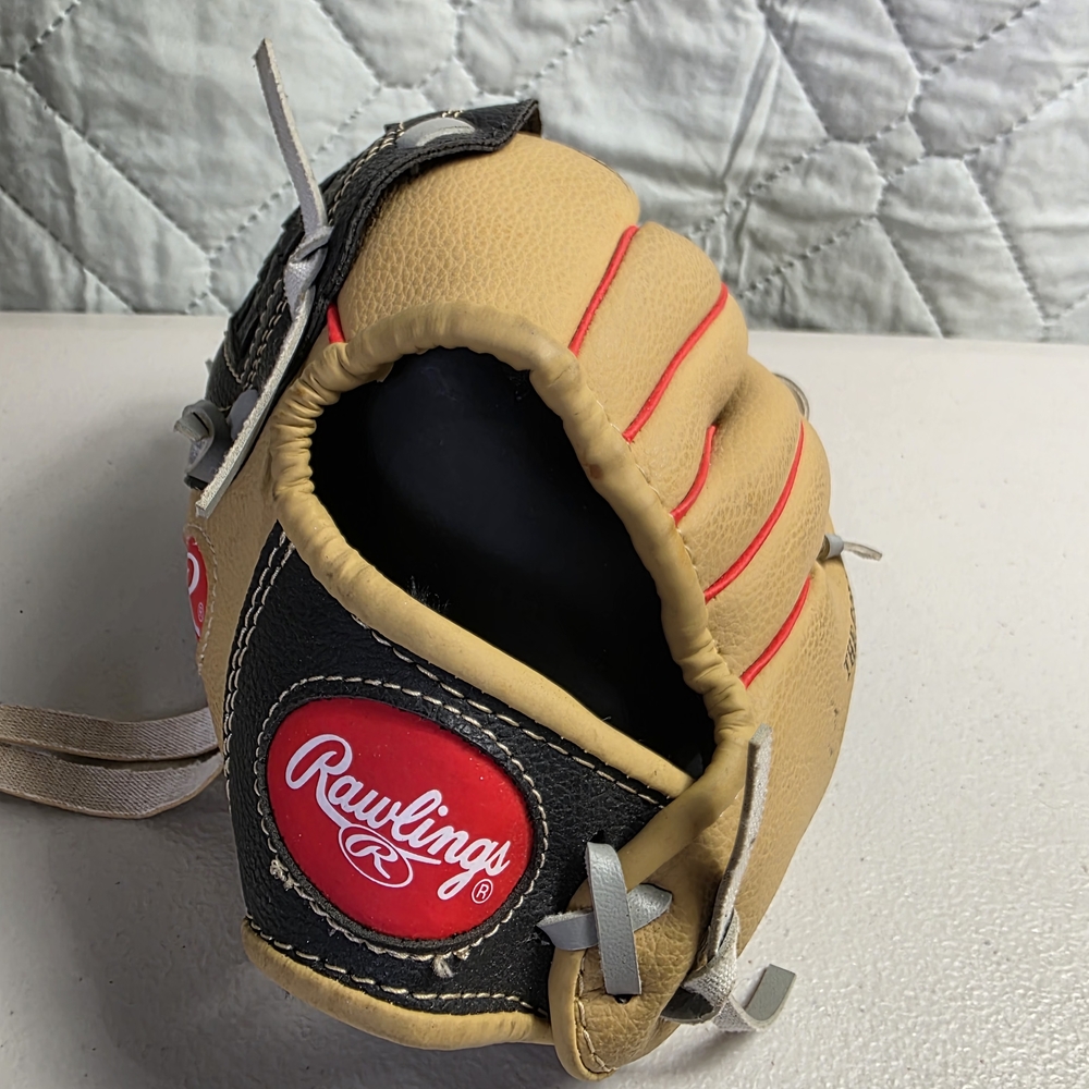 Rawlings Men’s Tan and Black Baseball Glove - Picture 4 of 9